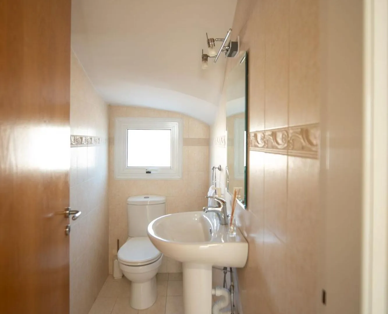 Villa Coastal Retreat Protaras